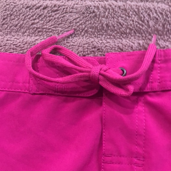 Ladies Pink Roxy Swim Shorts - Size Small - Picture 5 of 6